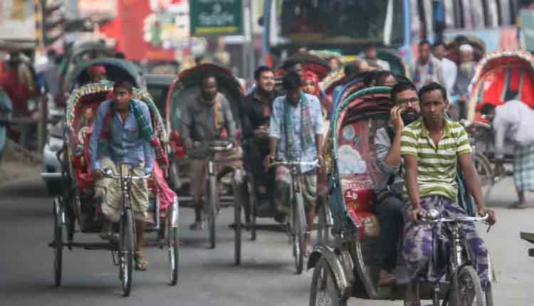 রাজধানীতে ব্যাটারিচালিত রিকশা, বাড়ছে বিশৃঙ্খলা