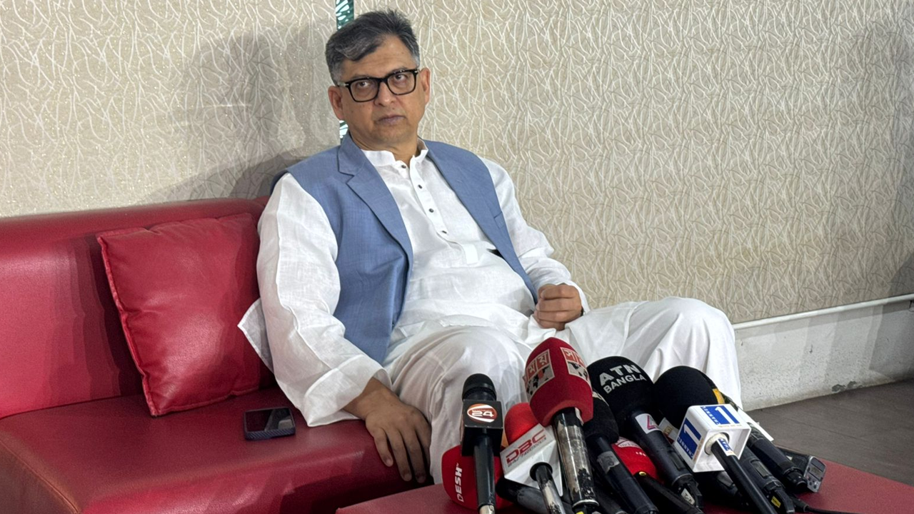 বাহানা দিয়ে কেউ নির্বাচন বয়কট করলে তারা মাইনাস হয়ে যাবে: সালাহউদ্দিন আহমদ