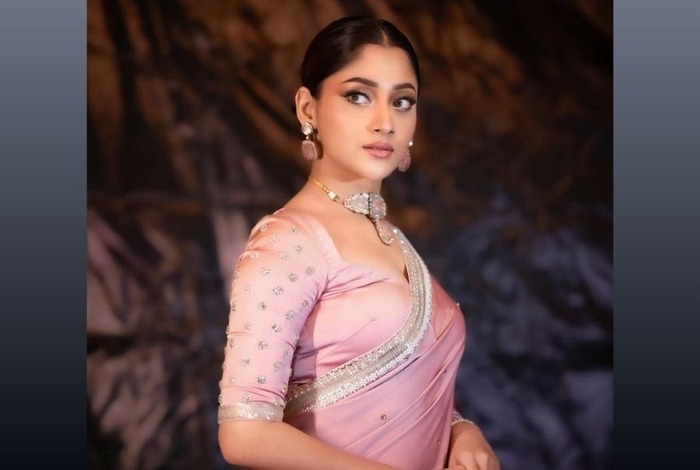 বিয়ে কবে করবেন, জানালেন পূজা চেরি