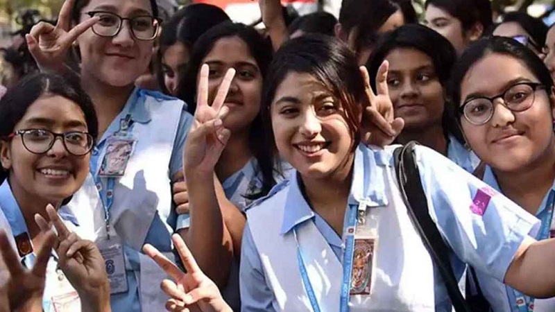 দেশজুড়ে এইচএসসি ফল প্রকাশ, পাস ৫৮.৮৩% শিক্ষার্থী