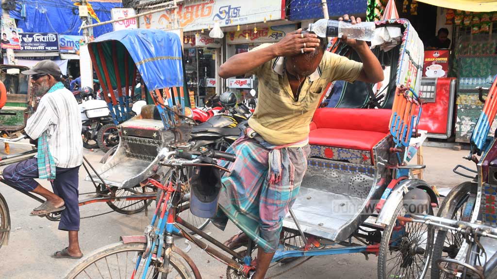 বৃষ্টিহীন ঢাকায় গরম কতদিন থাকবে? -জানিয়েছে আবহাওয়া অফিস