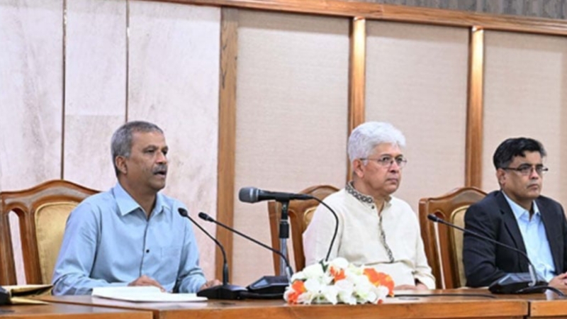 ফেব্রুয়ারিতে সংসদ নির্বাচন নিয়ে সরকারের সংকল্প পুনর্ব্যক্ত