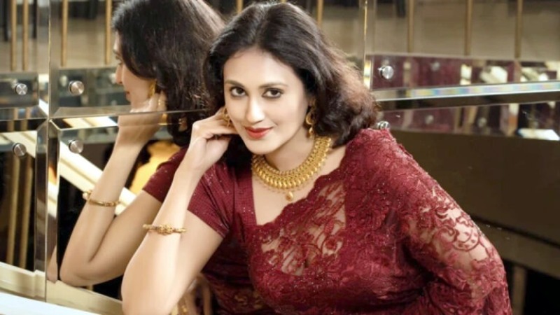 পেশাদারিত্বের কারণে কাজ থেকে বিরতি নিয়েছিলেন কুসুম শিকদার