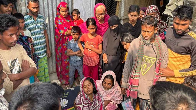 ডিভোর্সের জ্বালা সইতে না পেরে নুসরাতের আত্মহত্যা