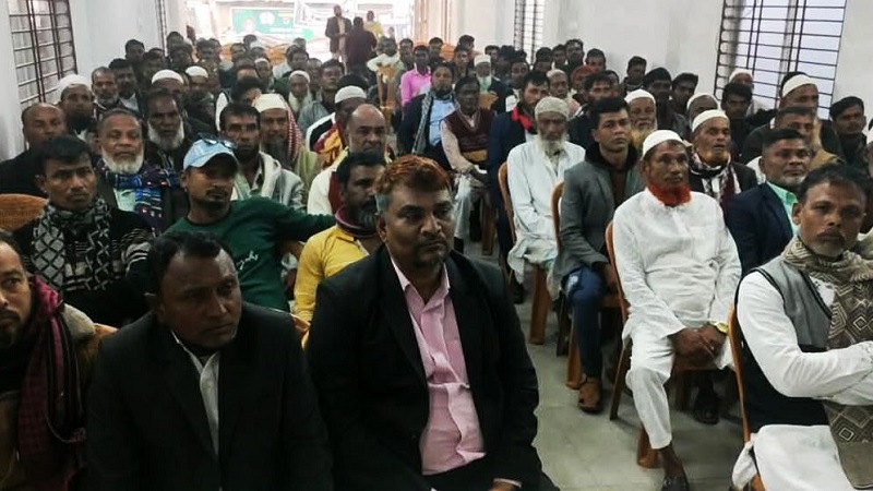 <span>চাঁদপুর / </span>আ. লীগ ছেড়ে দুই শতাধিক নেতাকর্মীর বিএনপিতে যোগদান