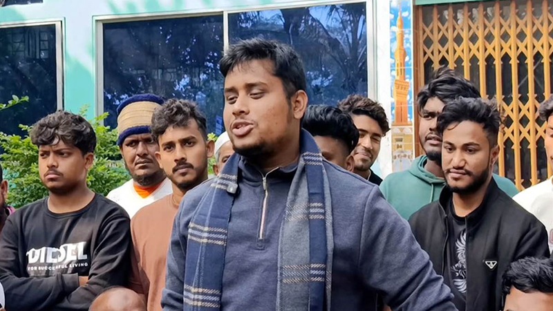 দুর্নীতিবাজ ও ঋণখেলাপি মুক্ত সংসদ গড়ার শপথ হাসনাত আব্দুল্লাহর