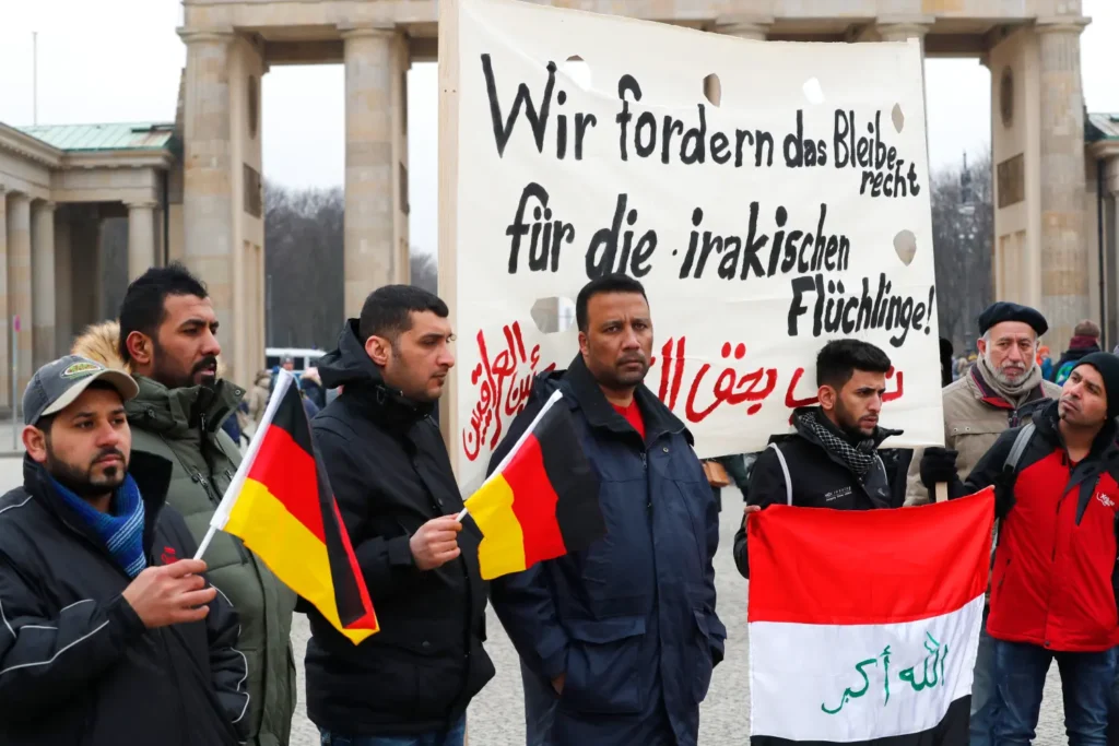 জার্মানিতে অভিবাসীদের জীবন আরও কঠিন