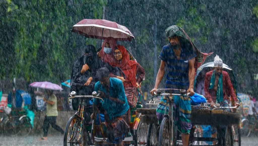 টানা তিন দিনের বৃষ্টির আভাস, কমবে তাপমাত্রা