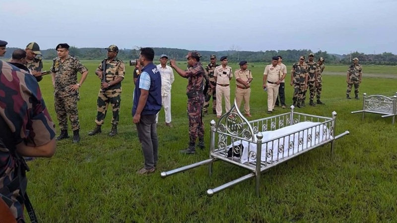 কসবায় বিএসএফের গুলিতে নিহত দুই বাংলাদেশির মরদেহ হস্তান্তর