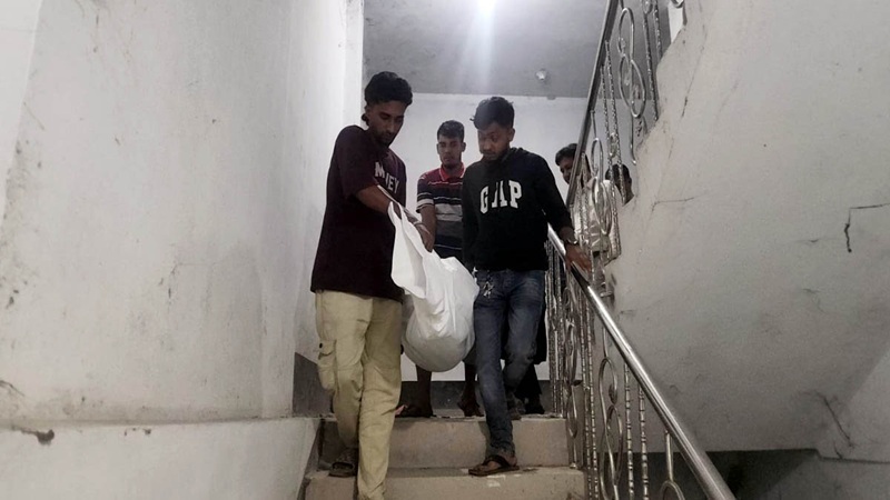 চাঁদপুরে স্বামীর সাথে ভিডিও কলে থেকে প্রবাসীর স্ত্রীর আত্মহত্যা
