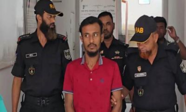 কিস্তির টাকা জোগাতে প্রবাসীর স্ত্রীকে হত্যা, গ্রেপ্তার ১