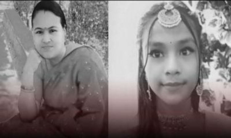 আনোয়ারায় ঘরে ঢুকে মা-মেয়েকে কুপিয়ে হত্যা