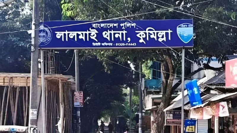ধর্ষণচেষ্টা ঠেকাতে প্রতিবন্ধী যুবকের গলা কাটলেন প্রবাসীর স্ত্রী!