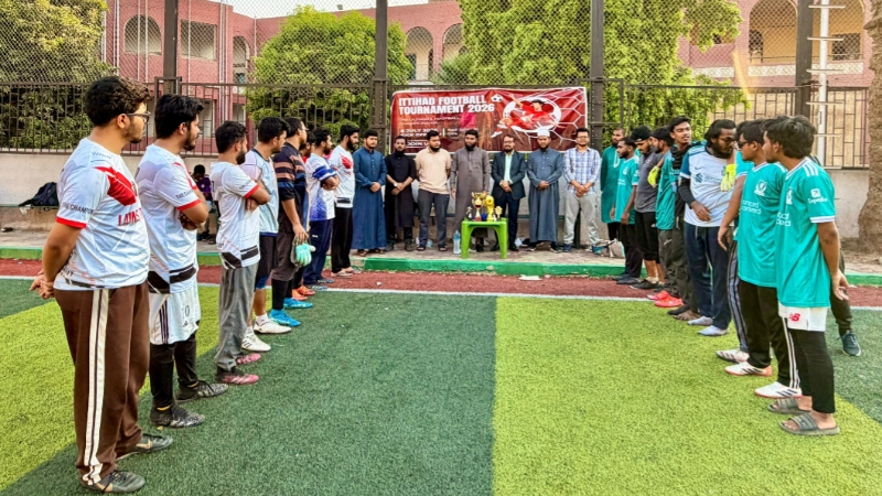মিশরের মাটিতে বাংলাদেশি শিক্ষার্থীদের ফুটবল মহারণ, ট্রফি জিতল “ব্লু লক”