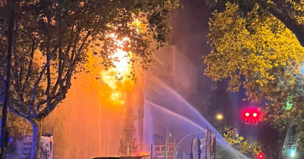 বার্সেলোনার সান্তস মেট্রো স্টেশনে ভয়াবহ গ্যাস বিস্ফোরণ: আহত ৮, দুজনের অবস্থা গুরুতর