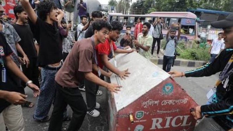 এইচএসসি পরীক্ষার্থীদের নতুন কর্মসূচি ঘোষণা