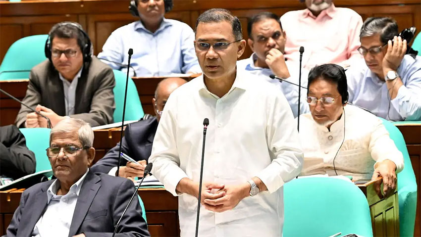 রোহিঙ্গাদের ফেরাতে আন্তর্জাতিক চাপ বাড়ানোর তাগিদ প্রধানমন্ত্রীর
