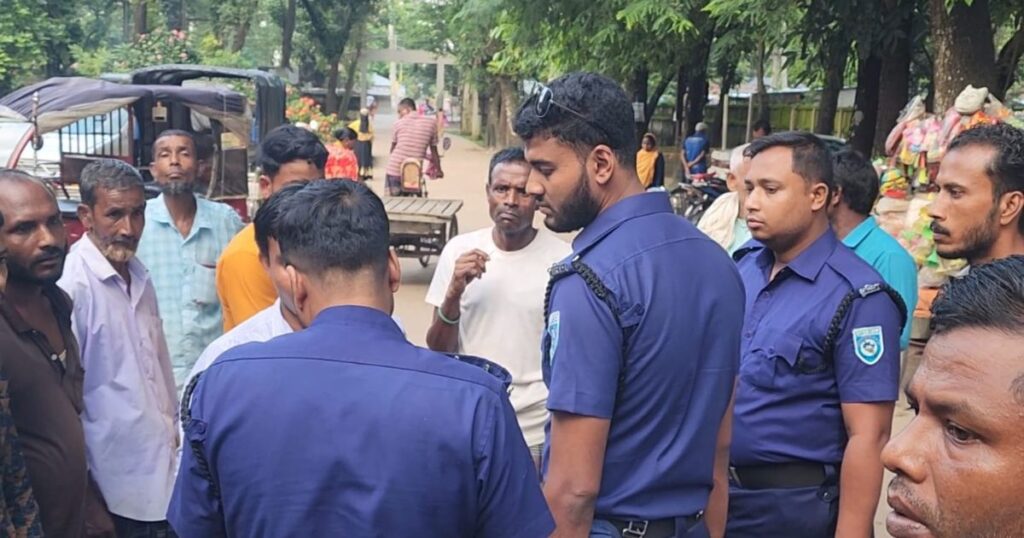 পঞ্চগড়ে প্রেমিকার সঙ্গে ঘুরতে গিয়ে সড়ক দুর্ঘটনায় যুবকের মৃত্যু