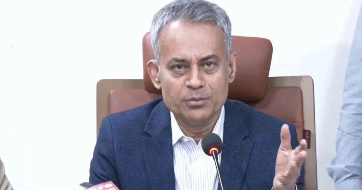 নির্ধারিত ভাড়ার বেশি আদায় করলে বাতিল হবে রুট পারমিট